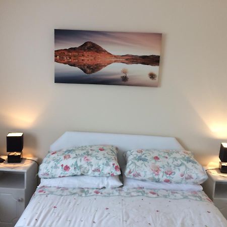 Sea View Room Only Cleggan Экстерьер фото